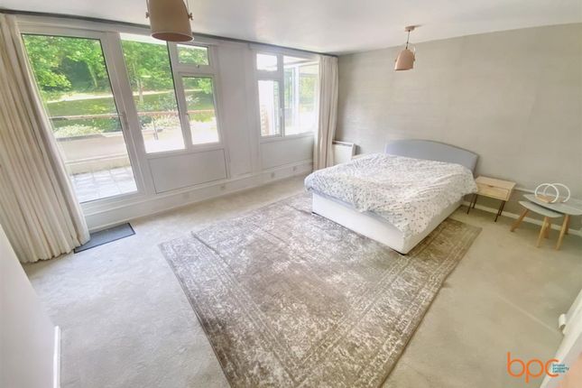 19 Druid Woods Avon Way, Bristol photo 3