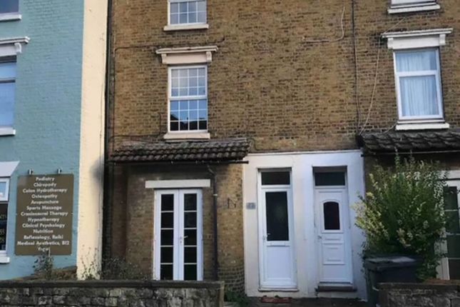 Thumbnail Town house to rent in Church Street, Maidstone