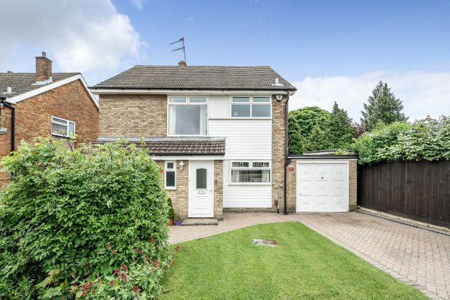 Thumbnail Detached house for sale in Oldhill, Dunstable, Bedfordshire
