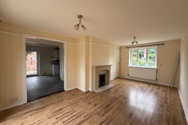 11, Shropshire Road, Scampton photo 2
