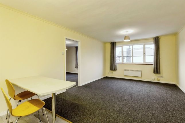 Flat for sale in Ferndale Road, Nottingham