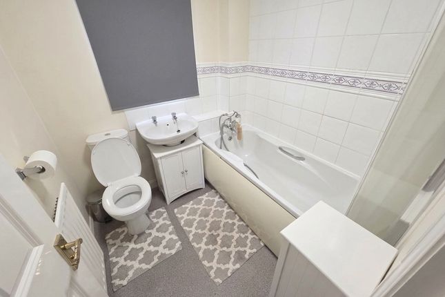 11 Merlin Way, Torquay photo 4