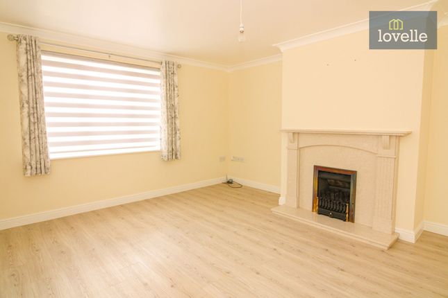 48 Watts Lane, Louth photo 4
