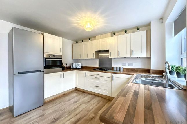 16 Penrose Place, Hebburn photo 4