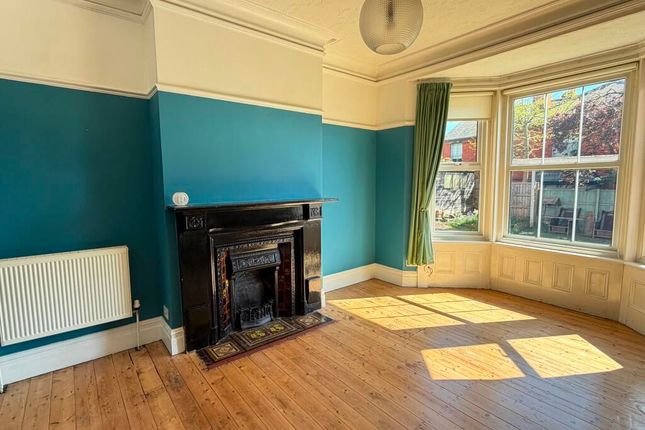 Ground floor flat,, 141 Yarborough Road, Lincoln photo 2