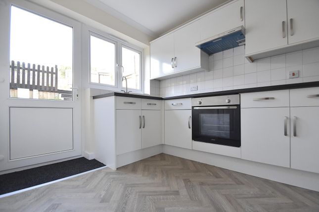 4 Brookfield, Vicarage Walk, Newport photo 5
