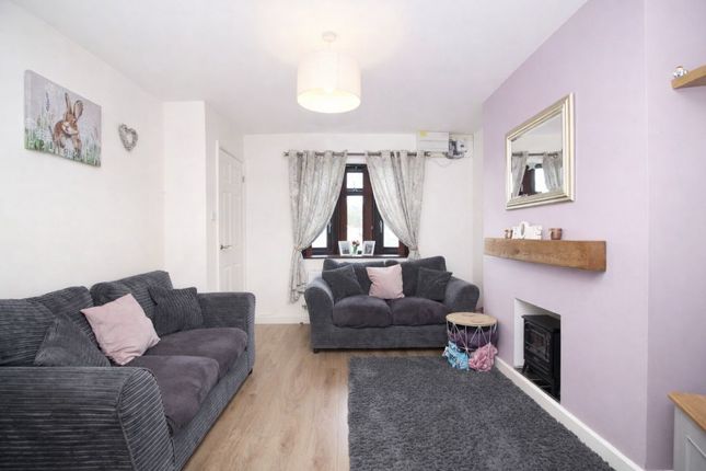 73, Sycamore Street, Pontypridd photo 2