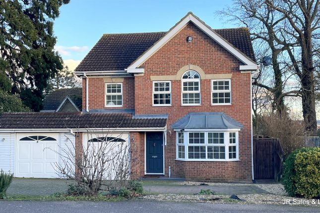 Detached house for sale in Caldecot Avenue, Cheshunt, Waltham Cross