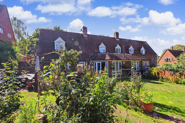 7, Shephall Lane, Hertfordshire photo 2