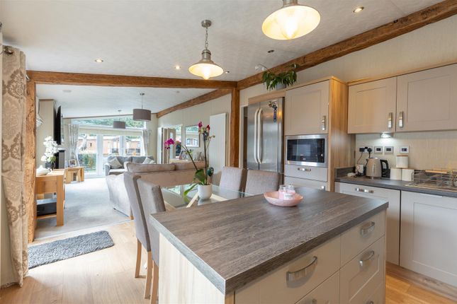 Lodge 12A The Orchard, Nethercoull, Auchterarder photo 2