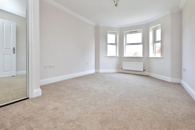10 Montclare House, 28, Upperton Road, Eastbourne photo 4