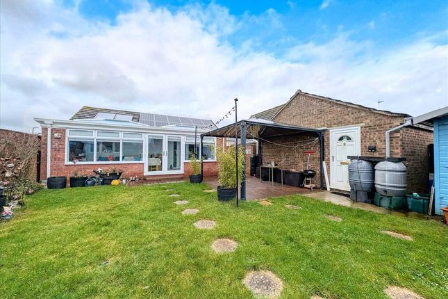 39, Clover Drive, Colchester photo 2