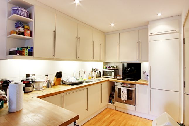 16, Hereford Building, Notting Hill photo 3