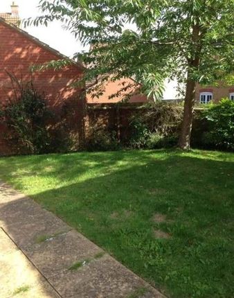 11 Proctor Rise, Milton Keynes photo 3