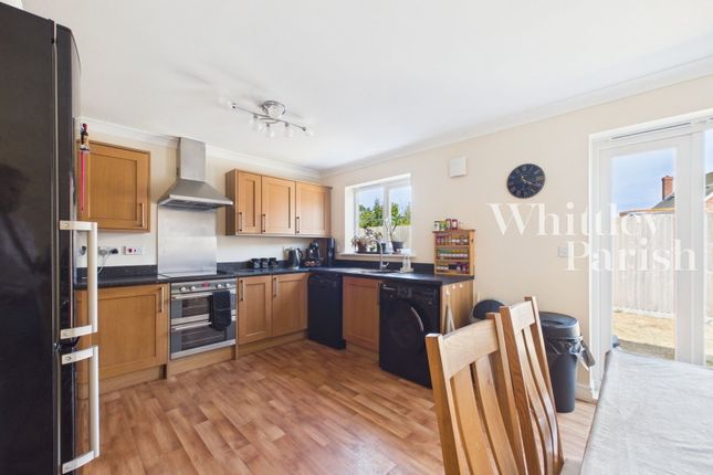 43, Lime Tree Avenue, Norwich photo 4