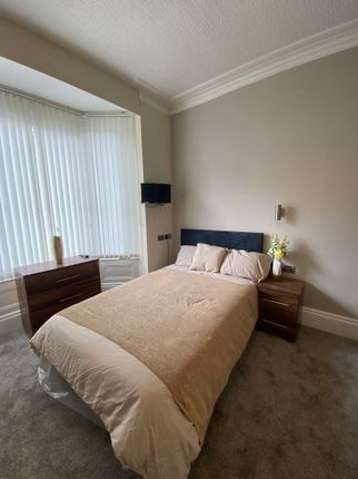 Property to rent in Legsby Avenue, Grimsby