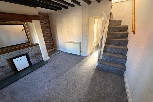 1 Smiths Cottages, Neston Road, Neston photo 2