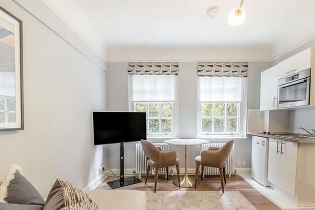 Flat 1, 145, Fulham Road, London photo 5