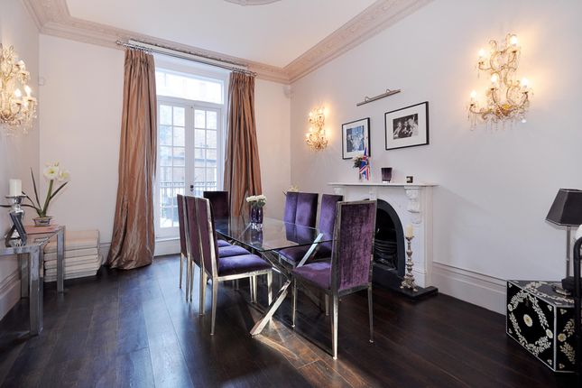 Duplex to rent in Stafford Terrace, London