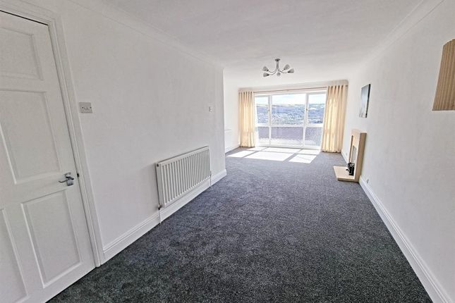 15, Hillside View, Pontypridd photo 2