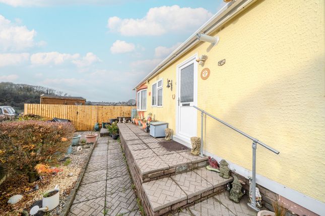 26, Severn Bridge Park Homes, Chepstow photo 3