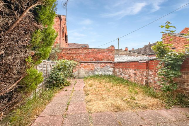23, Newnham Road, Newark photo 3
