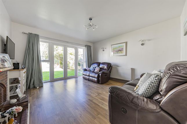 28, Bentley Road, Slough photo 2