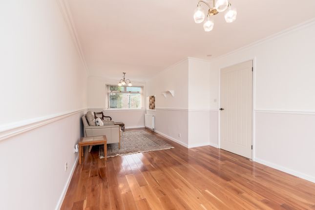10, Colinton Grove West, Edinburgh photo 4