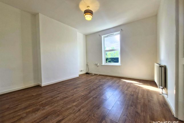 Apartment 2, 10, Gordon Road, Liverpool photo 2