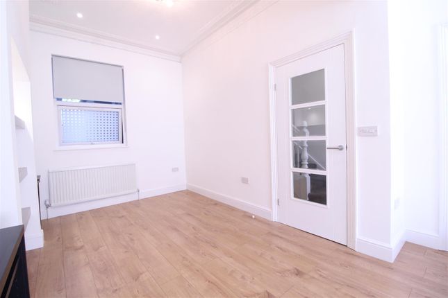 Terraced house to rent in Alexandra Road, London