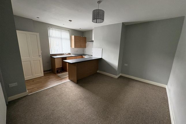 153, Halifax Road, Liversedge photo 2