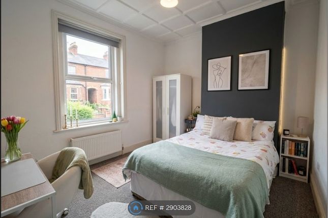 Heaton, Newcastle Upon Tyne photo 5