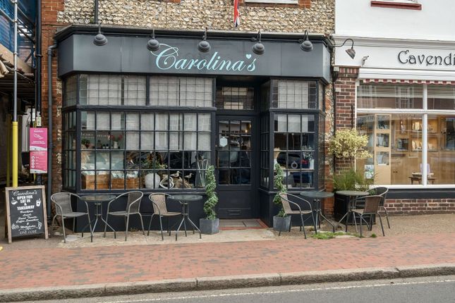 Thumbnail Restaurant/cafe for sale in Leatherhead, Surrey