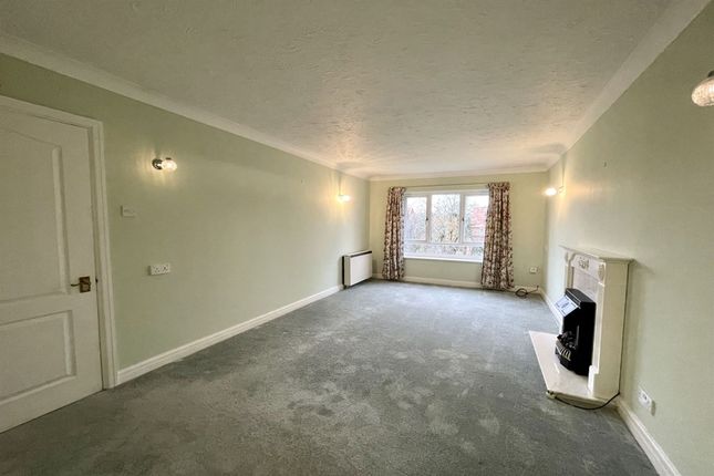 Flat 30, Canterbury Grange, Wilmslow photo 3