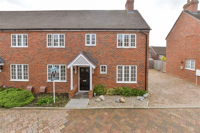 3-bed semi-detached on Mercer Drive, Tenterden, £450,000
