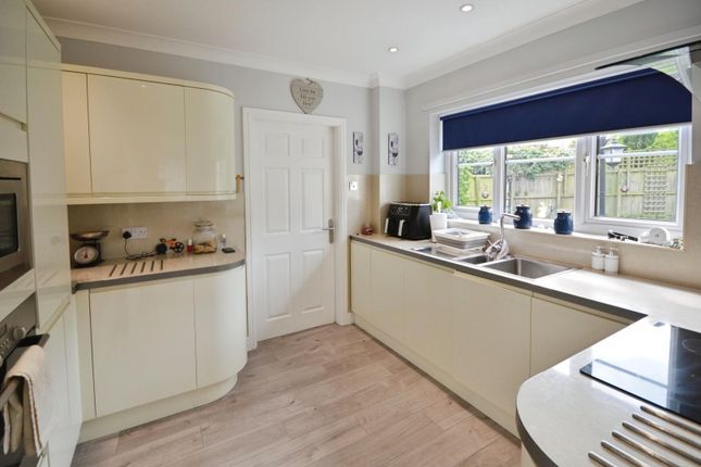 4, Beddow Court, Bishop Auckland photo 3
