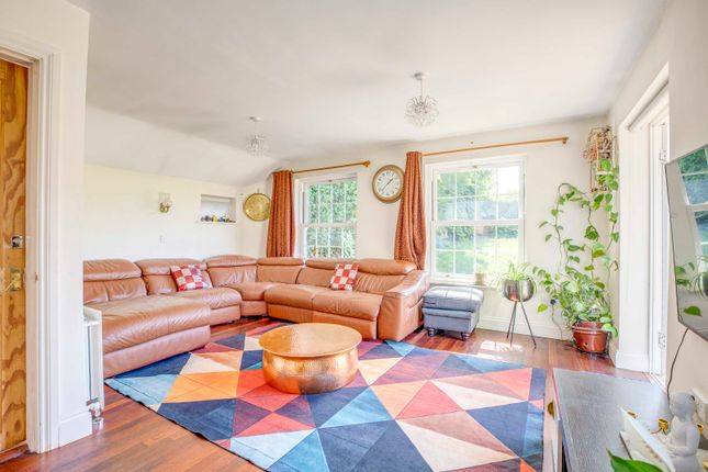 Bury House, 8, London Road West, Amersham photo 4