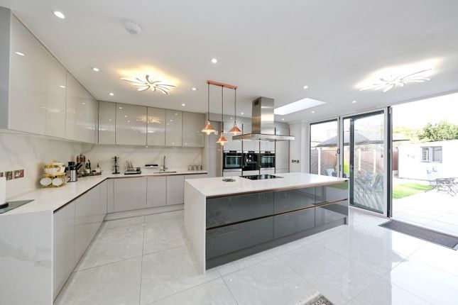 40, Runswick Drive, Nottingham photo 4