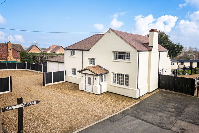 Thumbnail Detached house for sale in Sharnal Street, High Halstow, Kent.
