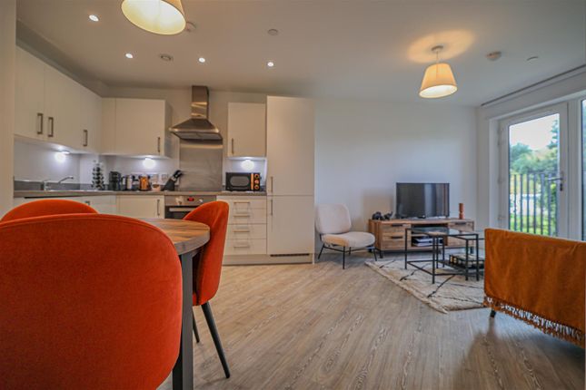 68 The Foundry, Dacorum Way, Hemel Hempstead photo 3