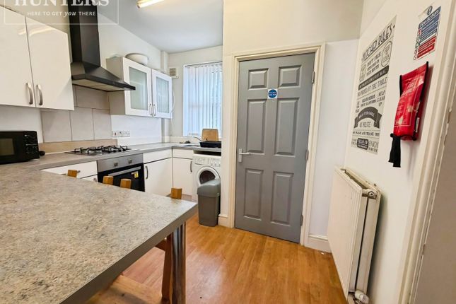 18, Bank Street, Barnsley photo 4