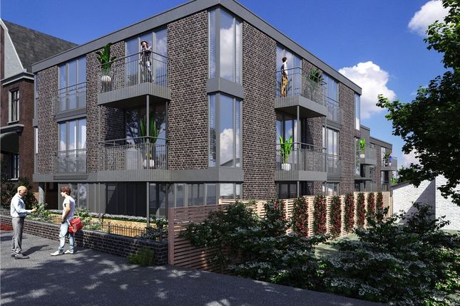 Thumbnail Flat for sale in Tealing Drive, Epsom