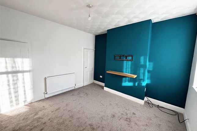 Third Avenue, East Yorkshire photo 3