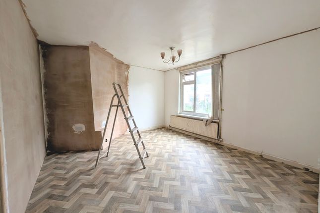 3, Trinant Terrace, NEWPORT photo 3