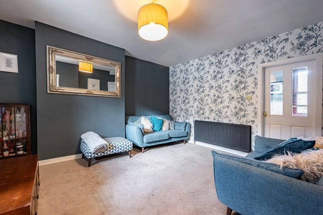 19 Village Road, Cambuslang, Glasgow photo 3
