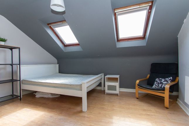 145 Far Gosford street, Coventry photo 4