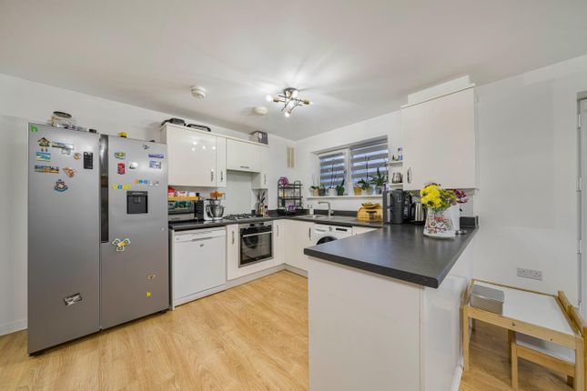 5, Rainbow Villas, Dartford photo 3