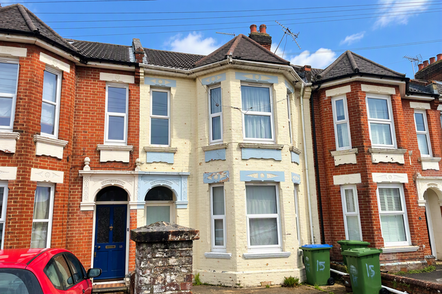 3-bed terraced on Southampton, £1,600/mo