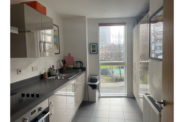 Flat for sale in Whiston Road, London
