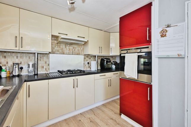 15, Green Acres, Coppitts Hill, Yeovil photo 3